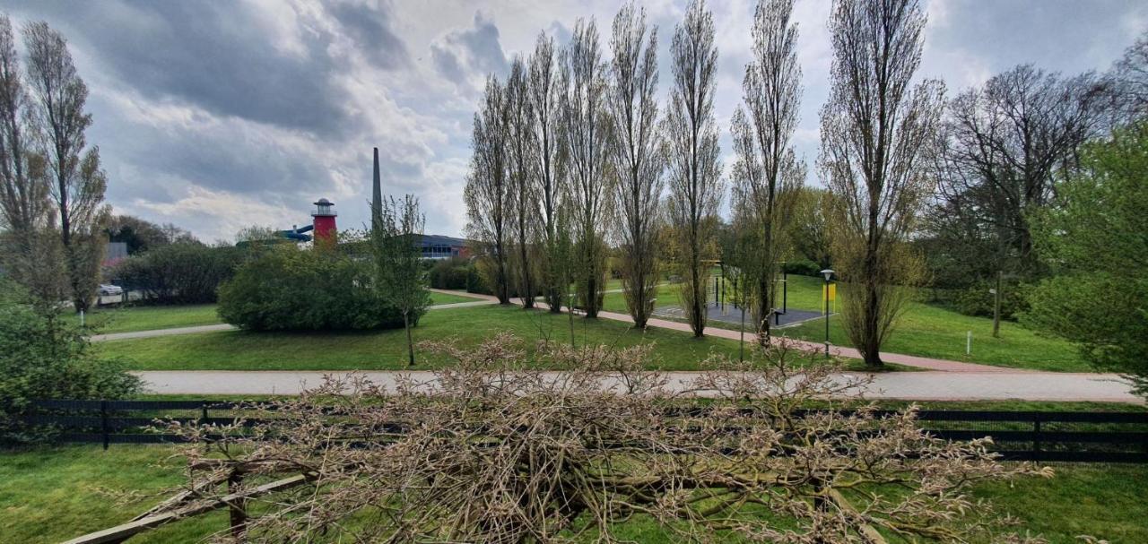 Ferienhaus Am Wellenpark Norddeich Eksteriør billede