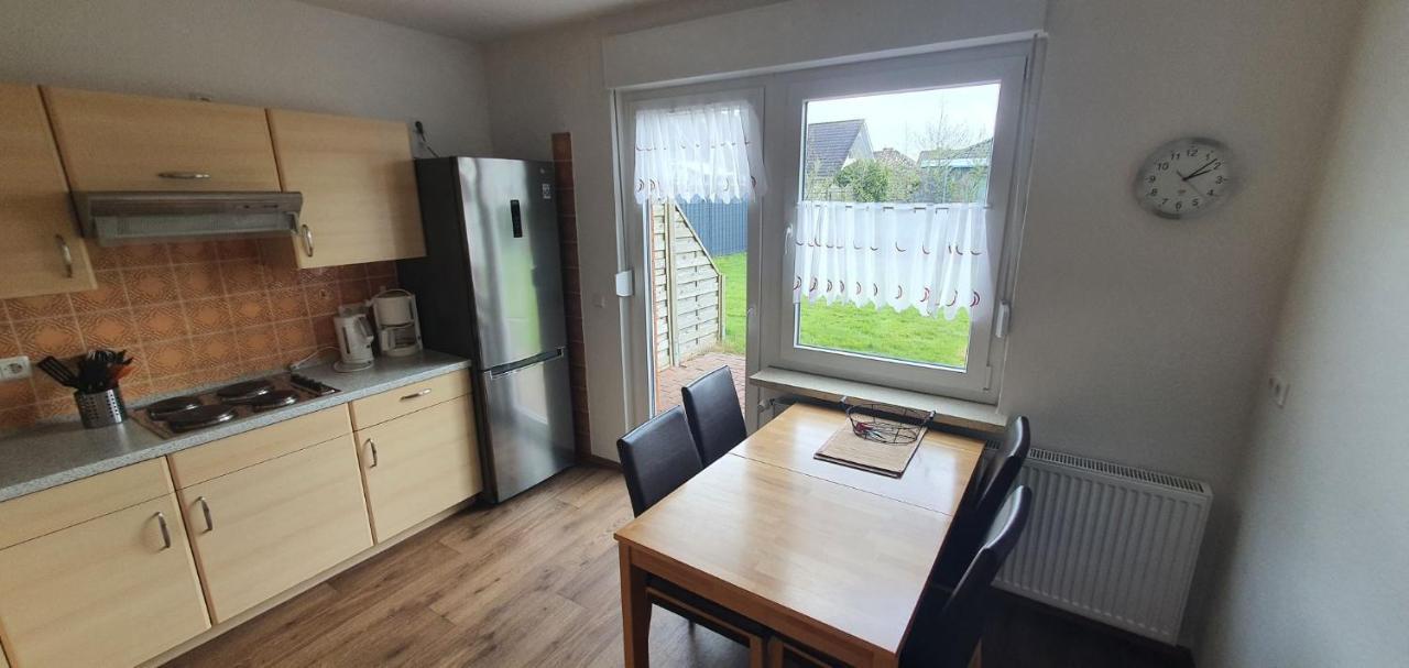 Ferienhaus Am Wellenpark Norddeich Eksteriør billede